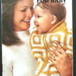 "Bunting" Baby Bag with Zipper, Knitted"Granny Squares", 1970's Vintage